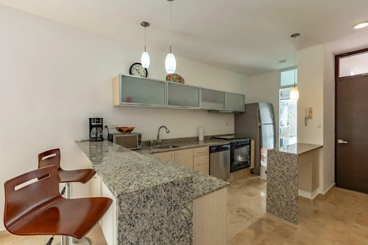 Papaya Plus Playa del Carmen Apartment